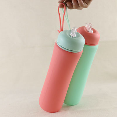 動くことのためのOEM ODMのシリコーンの水差しの柔らかさ折り畳み式500Ml