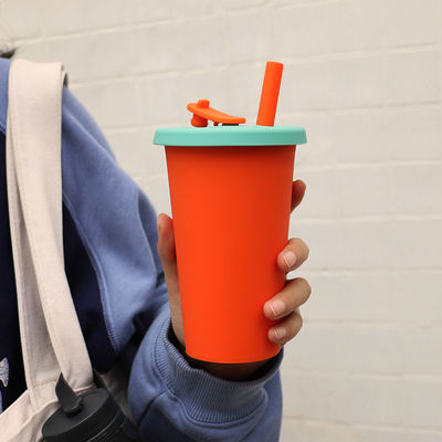熱い証拠の茶ミルク ジュース300ml 350mlのための携帯用シリコーンの子供のコップ