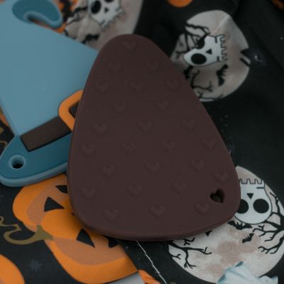 魔法使いの帽子キャンデー トウモロコシの形のハロウィンの多彩なシリコーンおしゃぶり