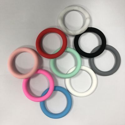 卸し売りPISSENのシリコーンのDIYのkeychainsのための焦点Oリングのビード