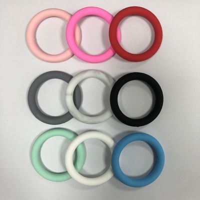 卸し売りPISSENのシリコーンのDIYのkeychainsのための焦点Oリングのビード