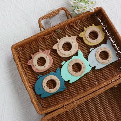 BPAフリー シリコン ベビー歯具 木製のリング 赤ちゃんのための歯の救済 耐久性