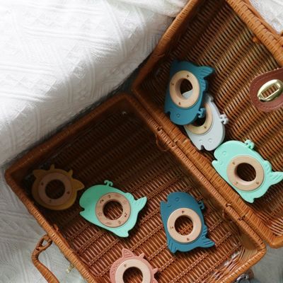 BPAフリー シリコン ベビー歯具 木製のリング 赤ちゃんのための歯の救済 耐久性