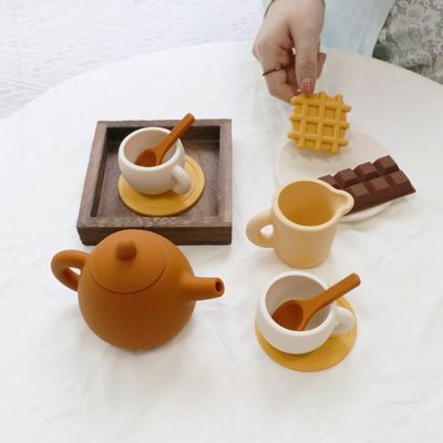 新しい到着 子供 子供は家遊びをふり ティーポットセット シリコンおもちゃ 11個セット