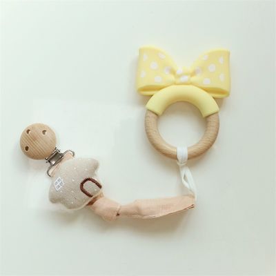 柔らかいシリコンベビー歯具セット 有毒でない素材と可愛い動物デザイン 新生児の赤ちゃん 歯入れ玩具