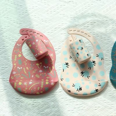 OEM 清潔に簡単 シリコン ベビー ビブ 0-4 歳 赤ちゃん 給餌 プリント シリコン ビブ カップ