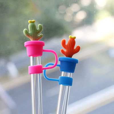 カクタスのストローストッパー 保護器 飲み物 アクセサリー そして実用的なデザイン 再利用可能 可愛いシリコンストローカバー 保護器